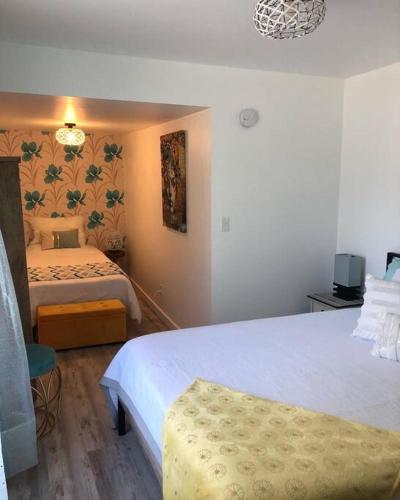 Moana Place Cozy and stylish cottage with pool in Saint Augustine in Elkton, USA