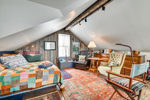 Cozy Catskills Vacation Rental with Deck! in Fleischmanns, USA