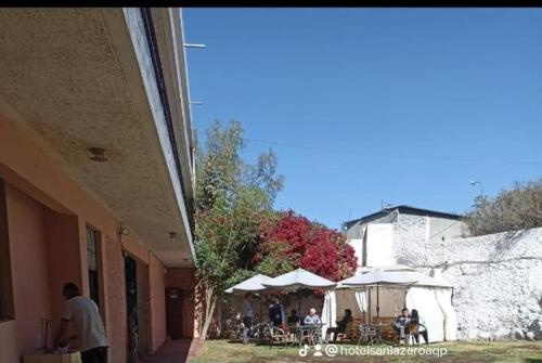 Hotel Juan de la Torre - Photo 3