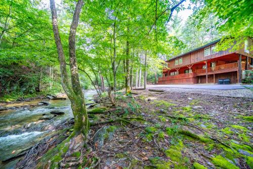 Keatons Streams and Dreams in Pigeon Forge, USA