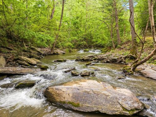 Keatons Streams and Dreams in Pigeon Forge, USA