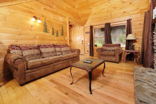 Thunder Bear Hideaway Roar Into Relaxation - image 10