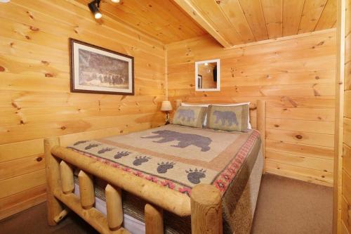 Thunder Bear Hideaway Roar Into Relaxation - image 7