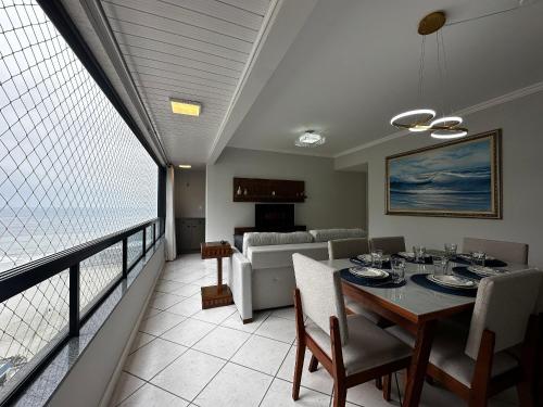 IT01- 3 Quartos| Vista Mar| Centro| Tela Proteção