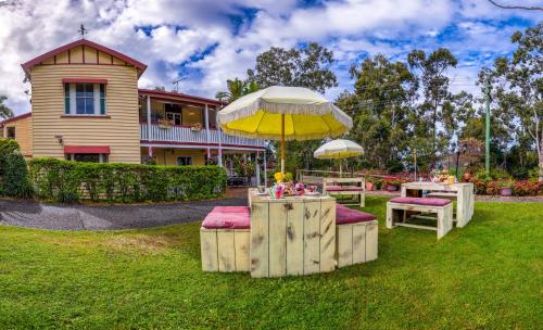 Restoran, The Village B&B in Springbrook