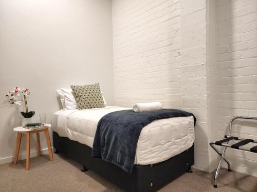 U Suites on Webb - image 5