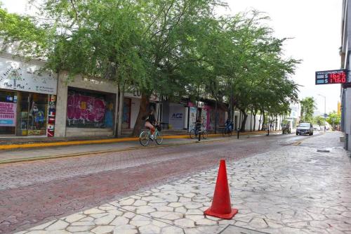 Nice studio on 10th avenue,1 min walk to the beach in Playa del Carmen, Mexico