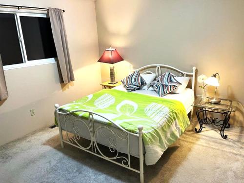 Langley Retreat - Lovely Cloverdale Homestay in Langley, Canada