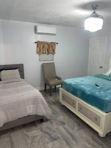 Contemporary Studio W Full kitchen near Universal in Orlando, USA