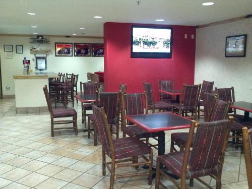 Hawthorn Suites by Wyndham Albuquerque - 레스토랑