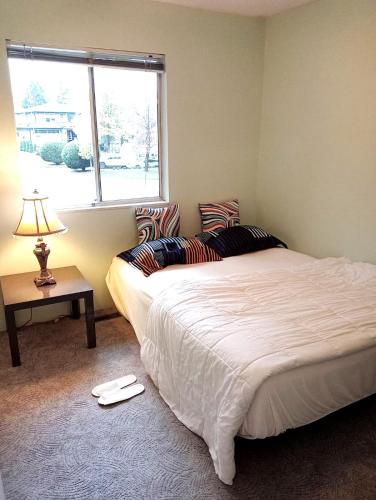Langley Holiday Home - Stylish Room in Langley, Canada