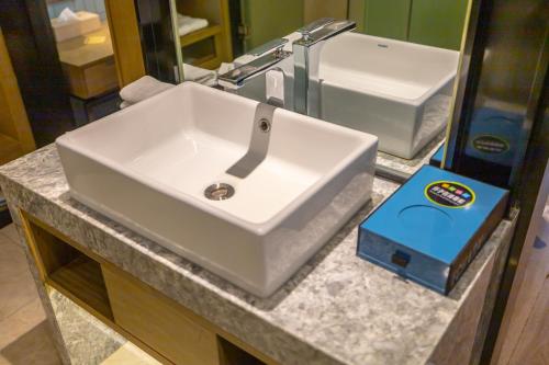 宜尚酒店(清远顺盈广百店) 宜尚酒店(清远顺盈广百店)