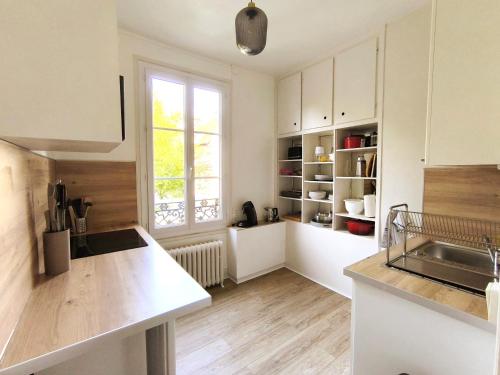 Saint Lazare 2 chambres Spacieux Modulable Confort Saint Lazare 2 chambres Spacieux Modulable Confort