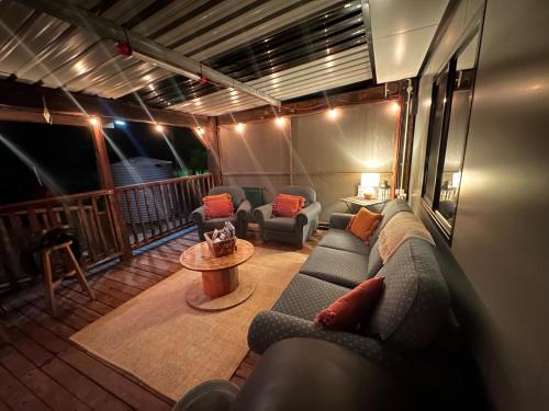The Hide, Bouvard in Herron