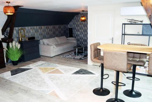 Logement Cosy type Loft près de Saint Quentin (Logement Cosy type Loft pres de Saint Quentin) in Bernot