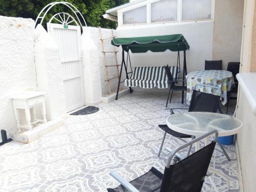 Bungalow con Patio y Terraza Solárium