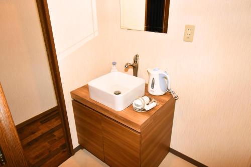 1棟貸切 宮元 みやげん in 浅草&雷門 - Miyagen in Asakusa&Kaminarimon- 浅草駅徒歩4分 上野や秋葉原までアクセス良好 最大16名