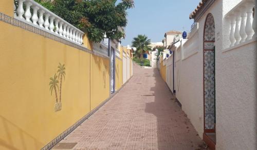 Bungalow con Patio y Terraza Solárium