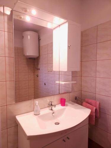 Lorena Apartments in Pula - image 3