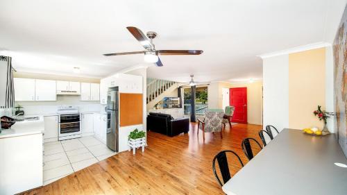 Instalaciones, 'Norah Head Haven' by HolidayCo in Norah Head