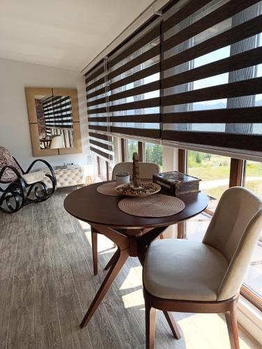 LAKI apartman in Donje Karaklije