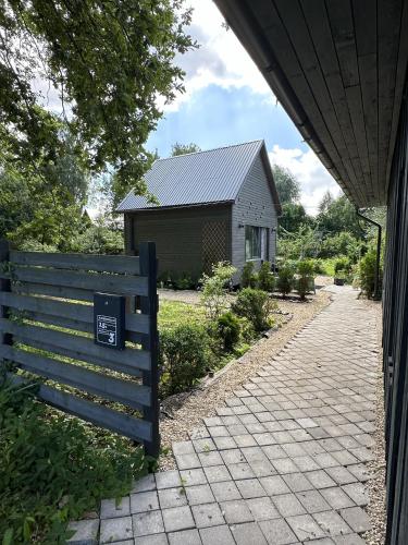 Amazing little house on an island with garden, Riga (foto 8)