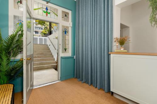 Neighbourgood Romney - image 7