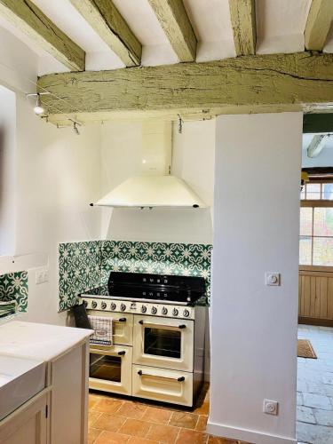 Manoir du Mont Porcher in Saint-Symphorien