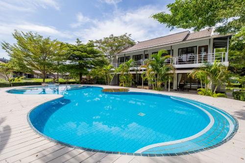 the ocean resort samui