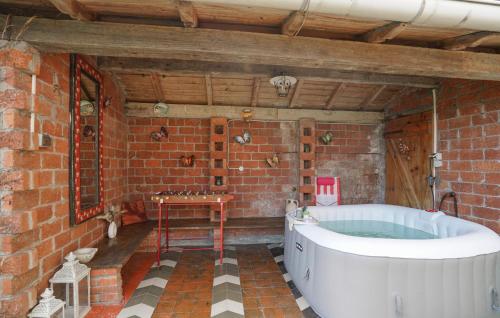 Viesnīcas āriene, 3 Bedroom Amazing Apartment In Avegno in Avegno
