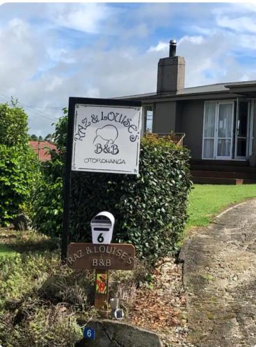Eingang, Raz & Louises bnb in Otorohanga
