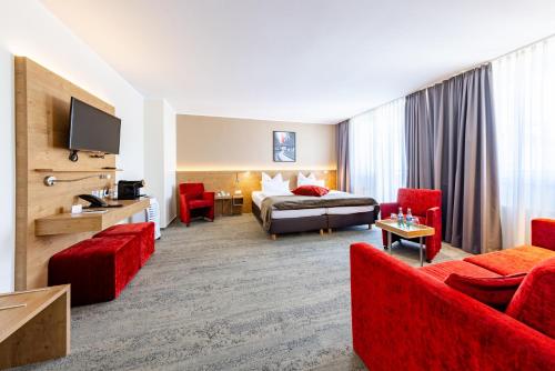 Maingau Hotel - image 8