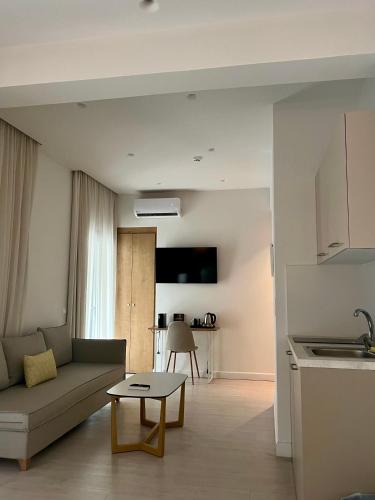 Maritime Suites - image 3
