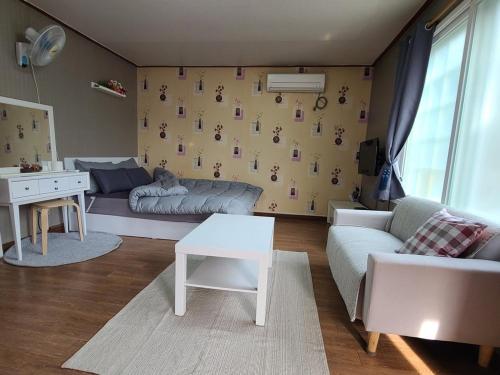 1 double bed