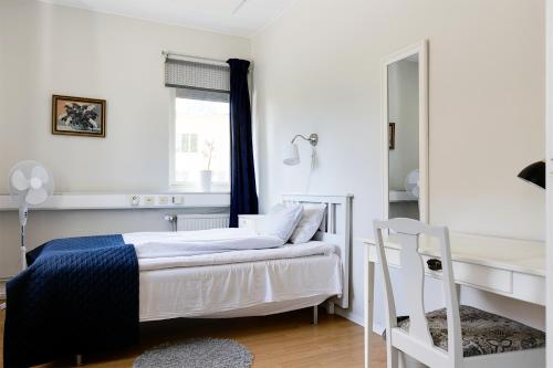 1 twin bed