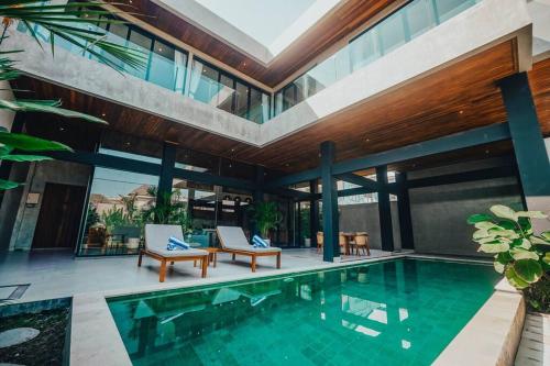 Villa Cintamu - Modern Spacious Villa in Prime Berawa Location