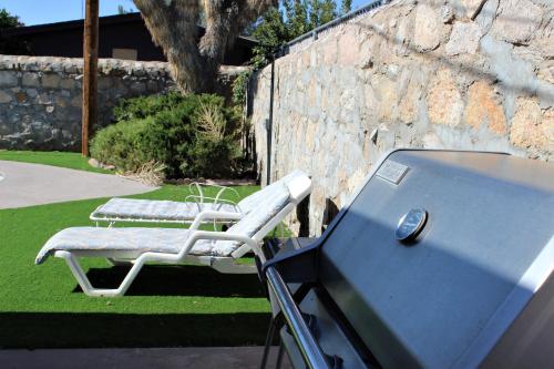 El Chuco Home W Pool, Pool Table,15 Min Downtown