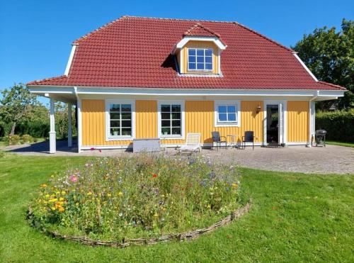 Exterior view, Johnnys Bed & Breakfast in Nykobing Falster