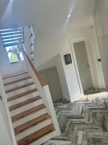 The Swim Studio Apartment in เอไธย์