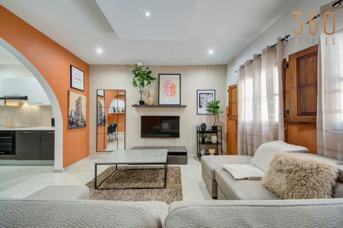 Stylish 4BR Apt in central part of St'Julians by 360 Estates, St Julian's