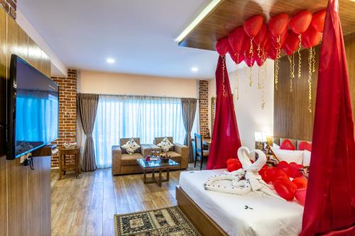Dreamland Gold Resort & Hotel in Tilottama