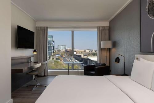 Radisson Blu Gautrain Hotel Sandton Johannesburg - image 5