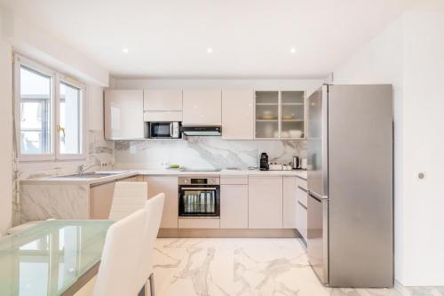 WILSON Juan les pins 6 couchages 100m des plages in เจอ เลส ปาน