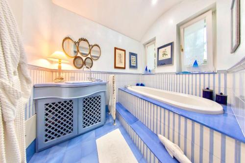 Villa sul mare a Capri - Panorama Mozzafiato Room Type - Villa with Sea View Villa sul mare a Capri - Panorama Mozzafiato Room Type - Villa with Sea View