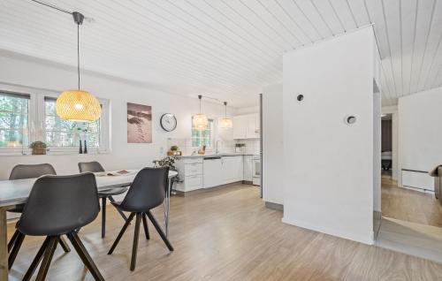 Kitchen, Cozy Home In Ringkøbing With Sauna near Hee Kirke