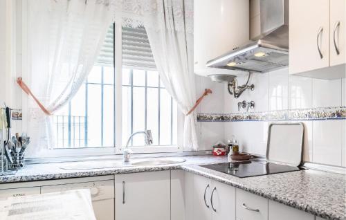 2 Bedroom Amazing Apartment In Chipiona