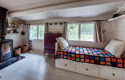 2 Bedroom Cozy Home In Annerstad in Annerstad