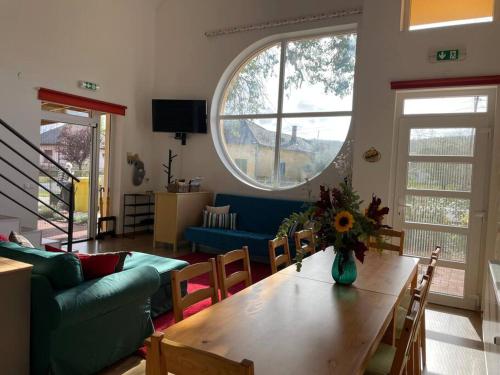 Csomópont Családi Vendégház (Csomopont Csaladi Vendeghaz) in Visz