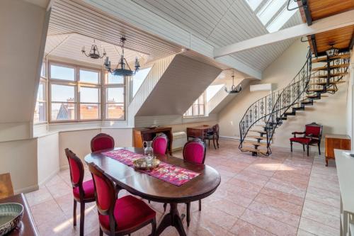 DONATICOEUR Bellevue, Budapest