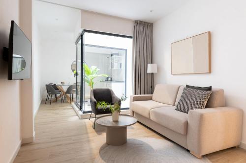 Santa Ana 18 Suite Apartments, Севилья